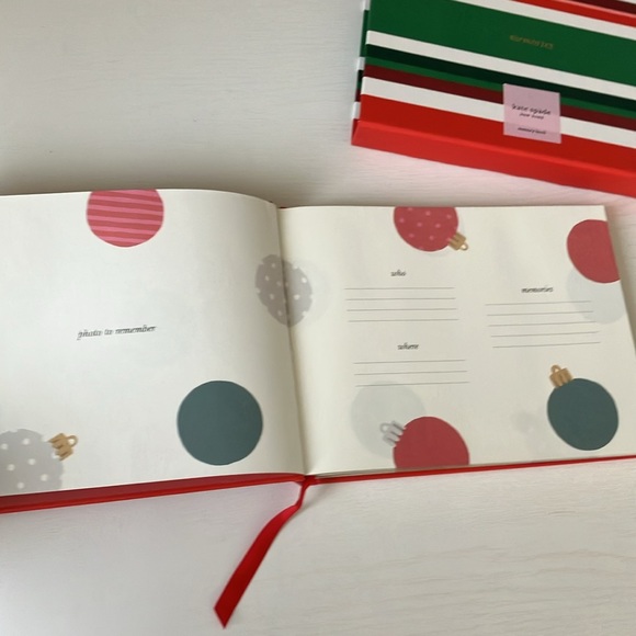 Kate Spade Jolly Stripe Memory Book (NWT) - Picture 6 of 10